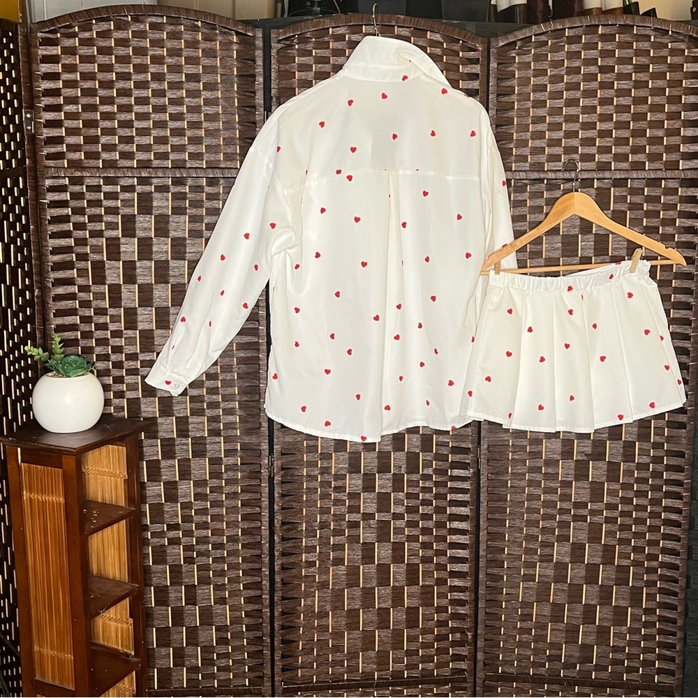 SHEIN Heart Print Shirt and Pleated Skort Set XS - Picture 8 of 15